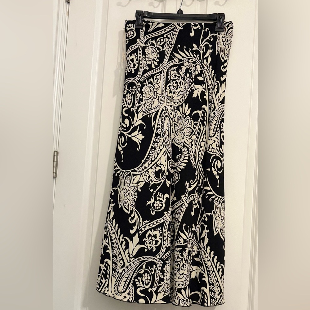 Fifteen Twenty Black and Cream/White A-Line Skirt